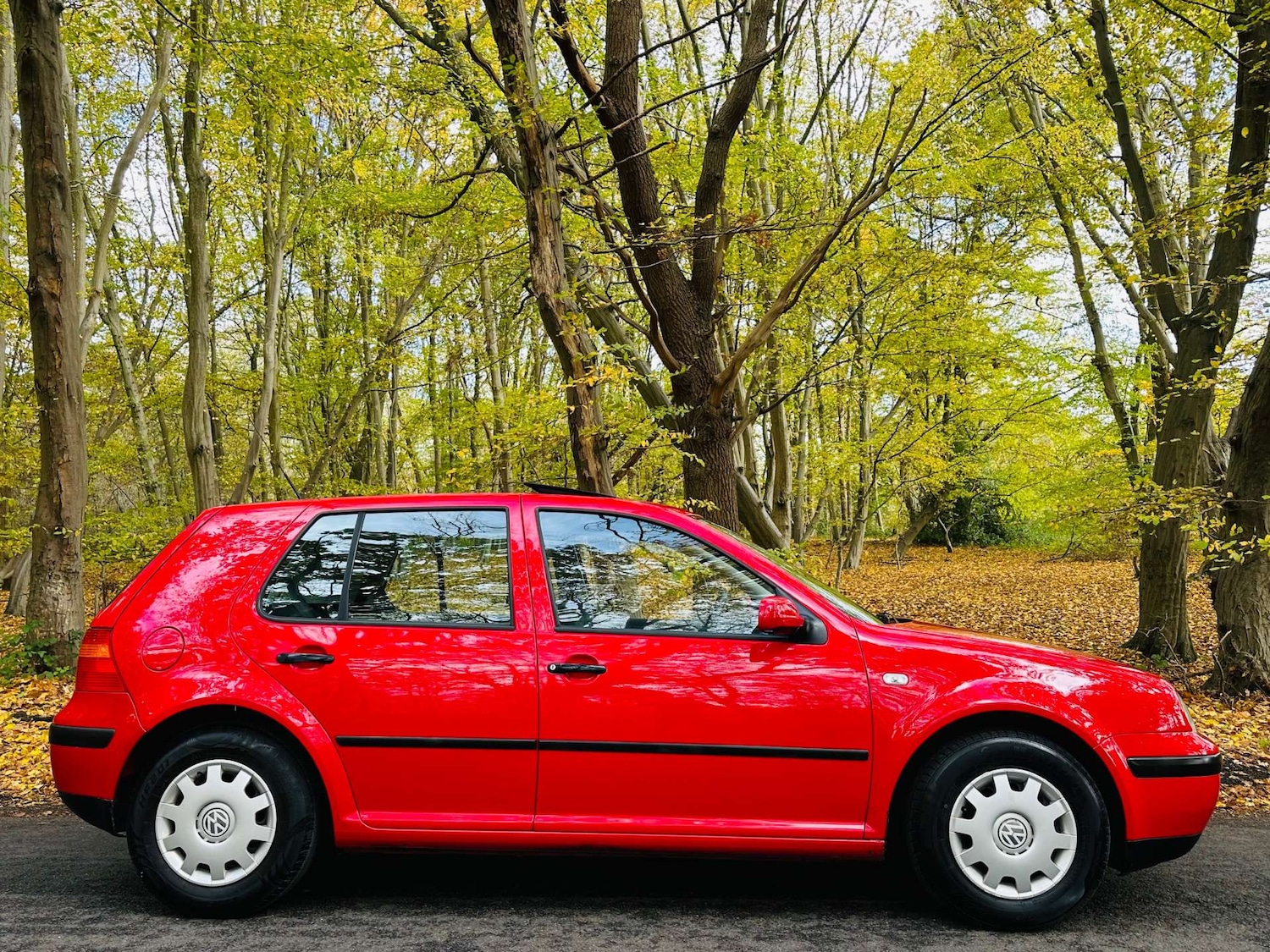 Used Volkswagen Golf 2001 for sale - 76343788: Photo 38