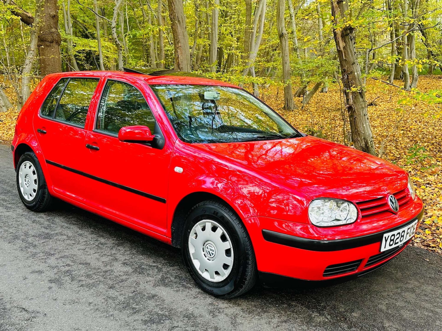 Used Volkswagen Golf 2001 for sale - 76343788: Photo 40