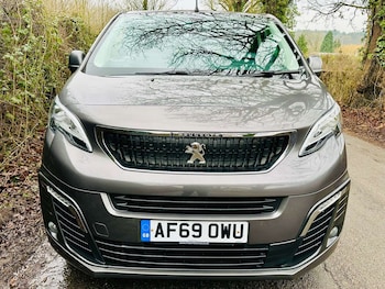 Used Peugeot Traveller 2019 for sale - 76002977: Photo