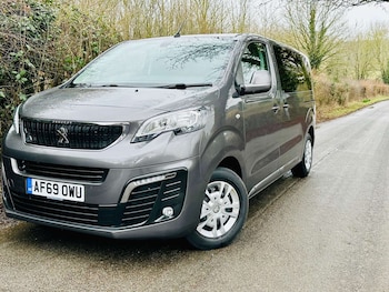 Used Peugeot Traveller 2019 for sale - 76002977: Photo