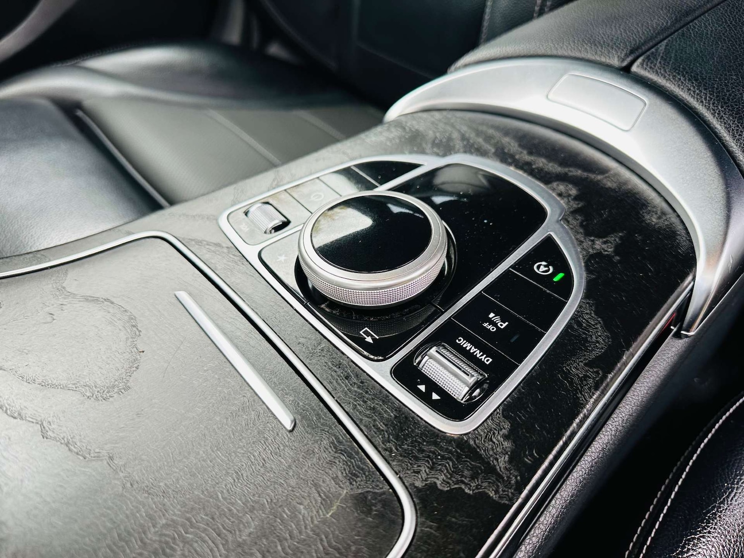 Used Mercedes-Benz C Class 2018 for sale - 76382743: Photo 14