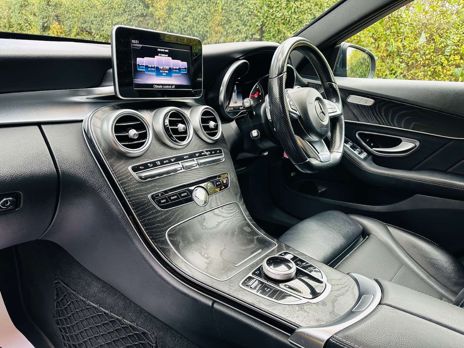 Used Mercedes-Benz C Class 2018 for sale - 76382743: Photo 7