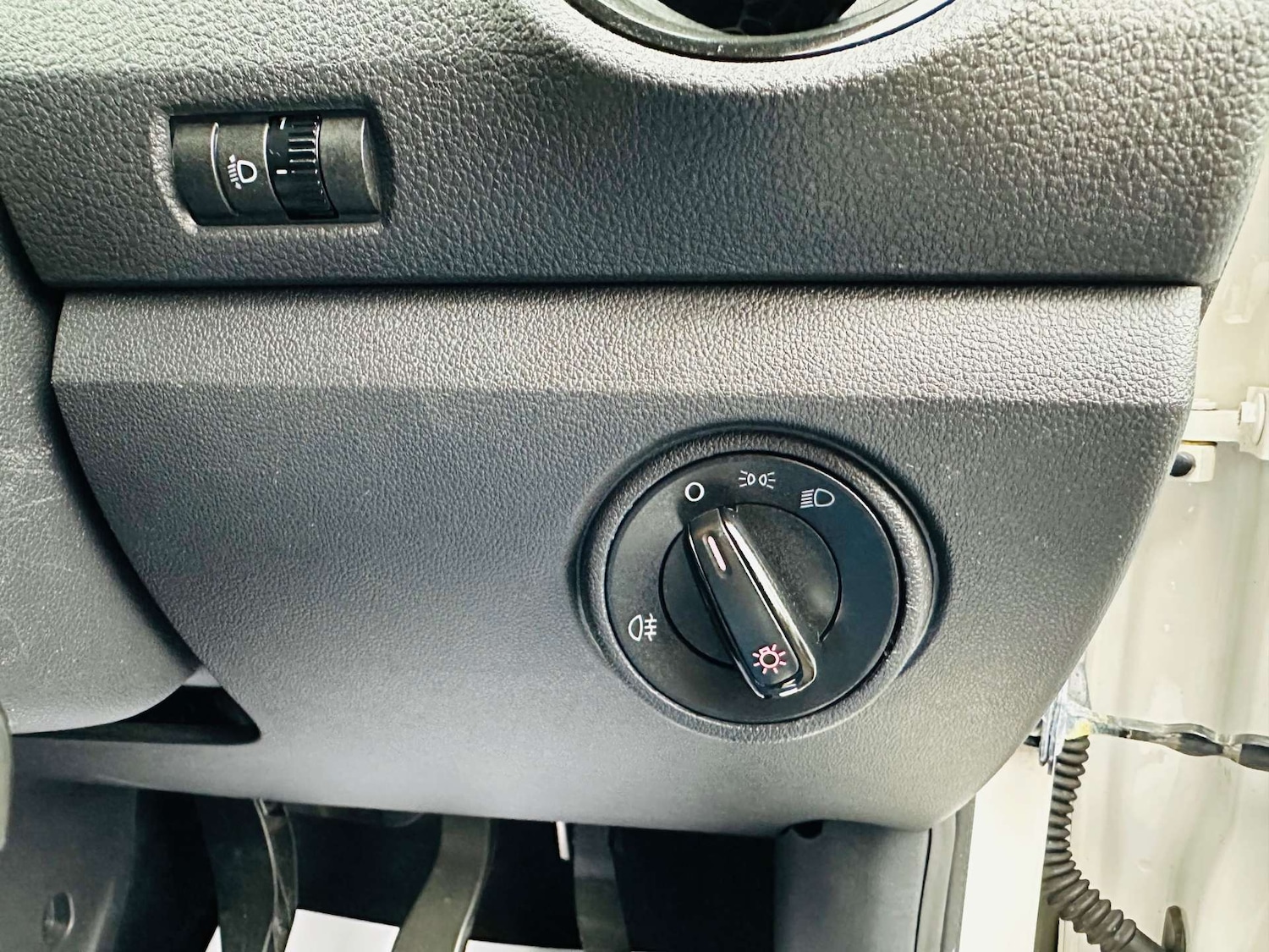 Used Volkswagen up! 2013 for sale - 76491008: Photo 17