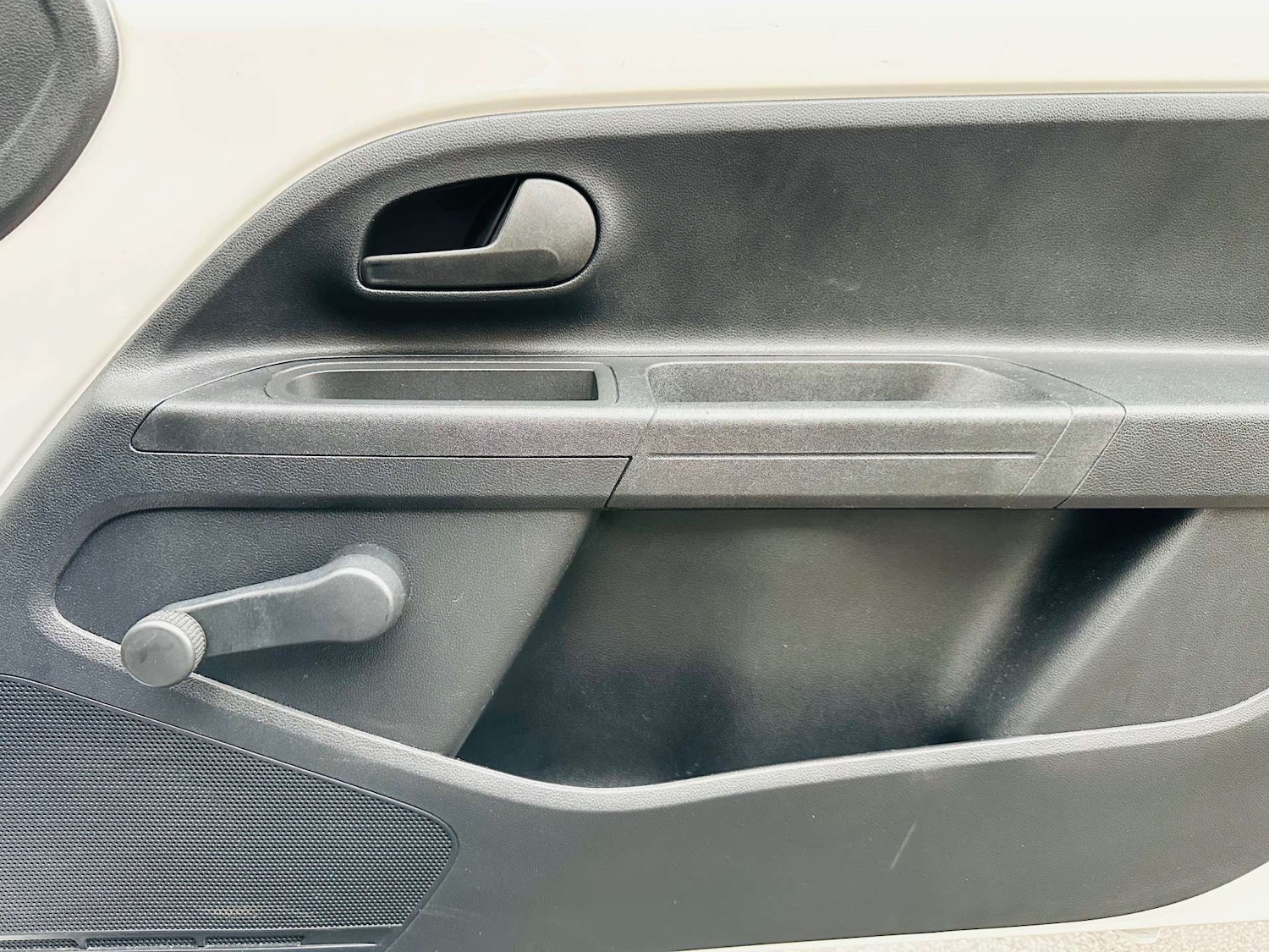 Used Volkswagen up! 2013 for sale - 76491008: Photo 18