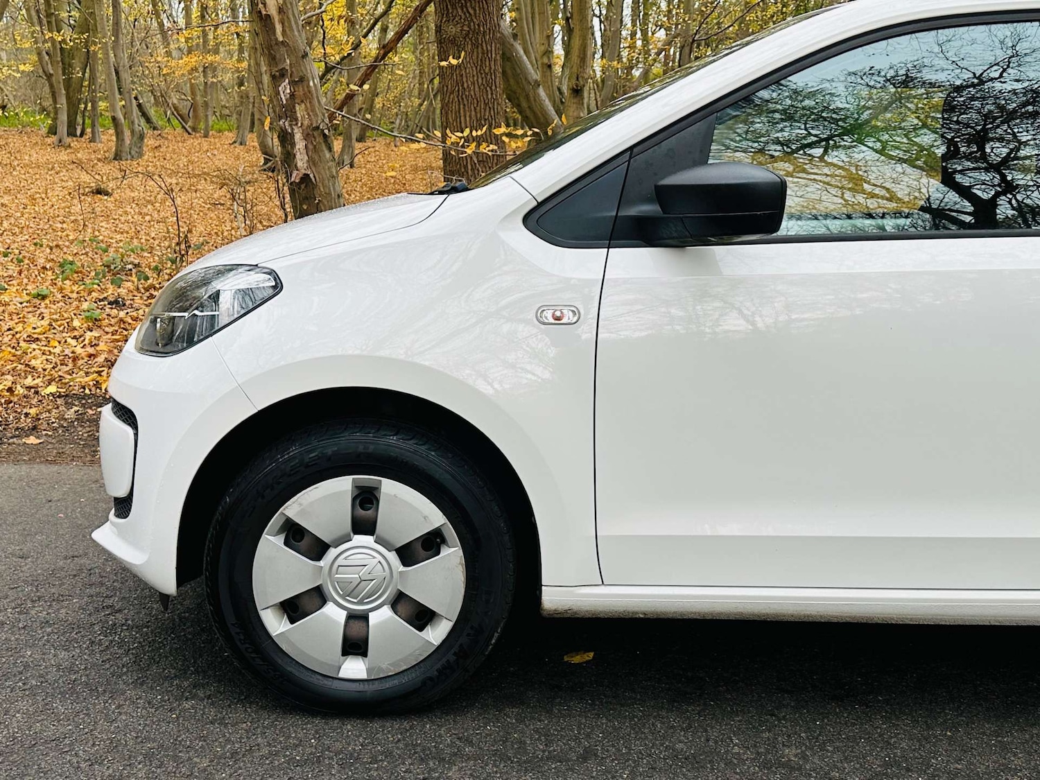 Used Volkswagen up! 2013 for sale - 76491008: Photo 24