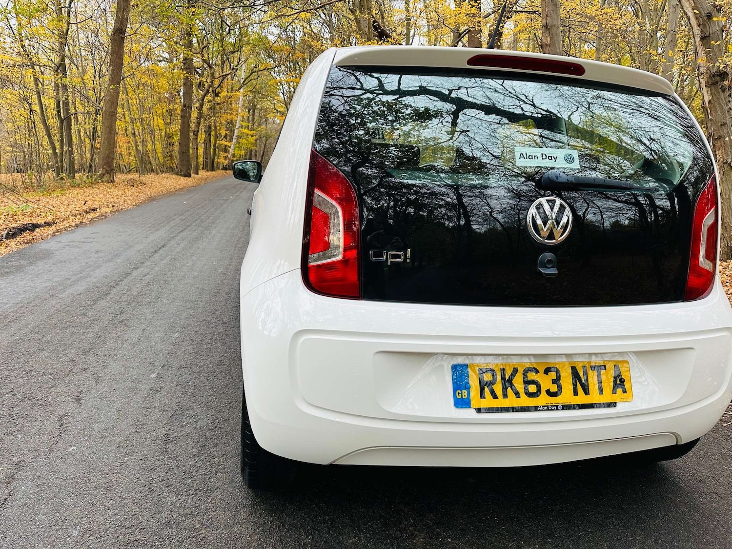 Used Volkswagen up! 2013 for sale - 76491008: Photo 29