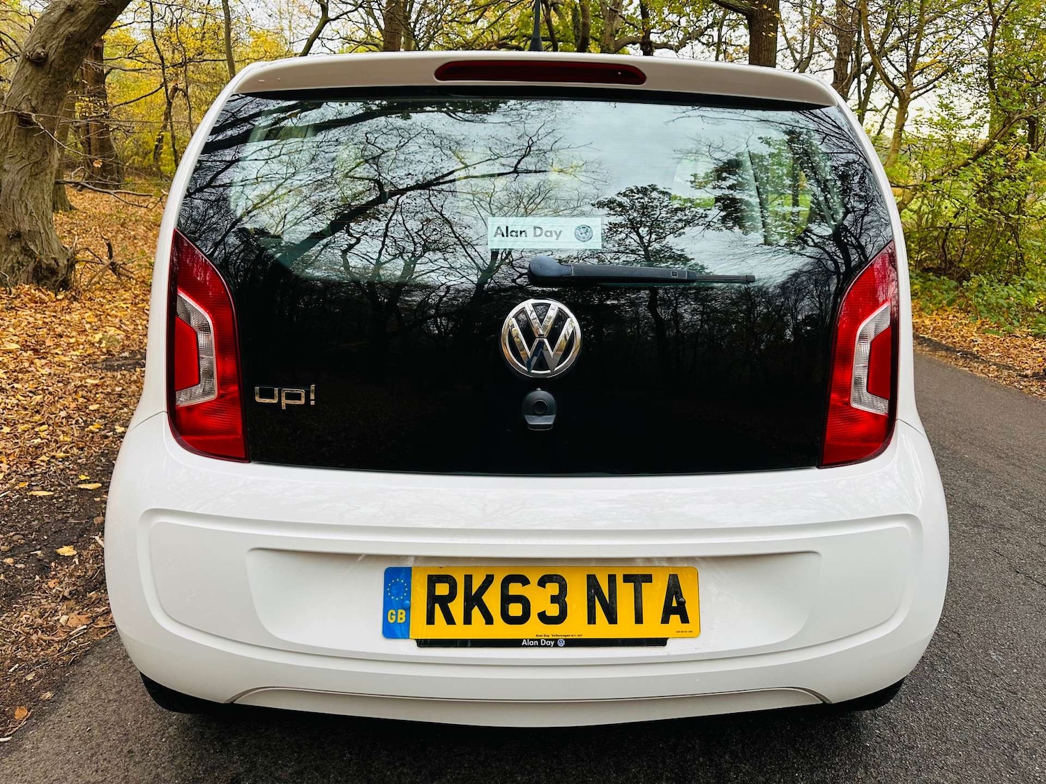 Used Volkswagen up! 2013 for sale - 76491008: Photo 33