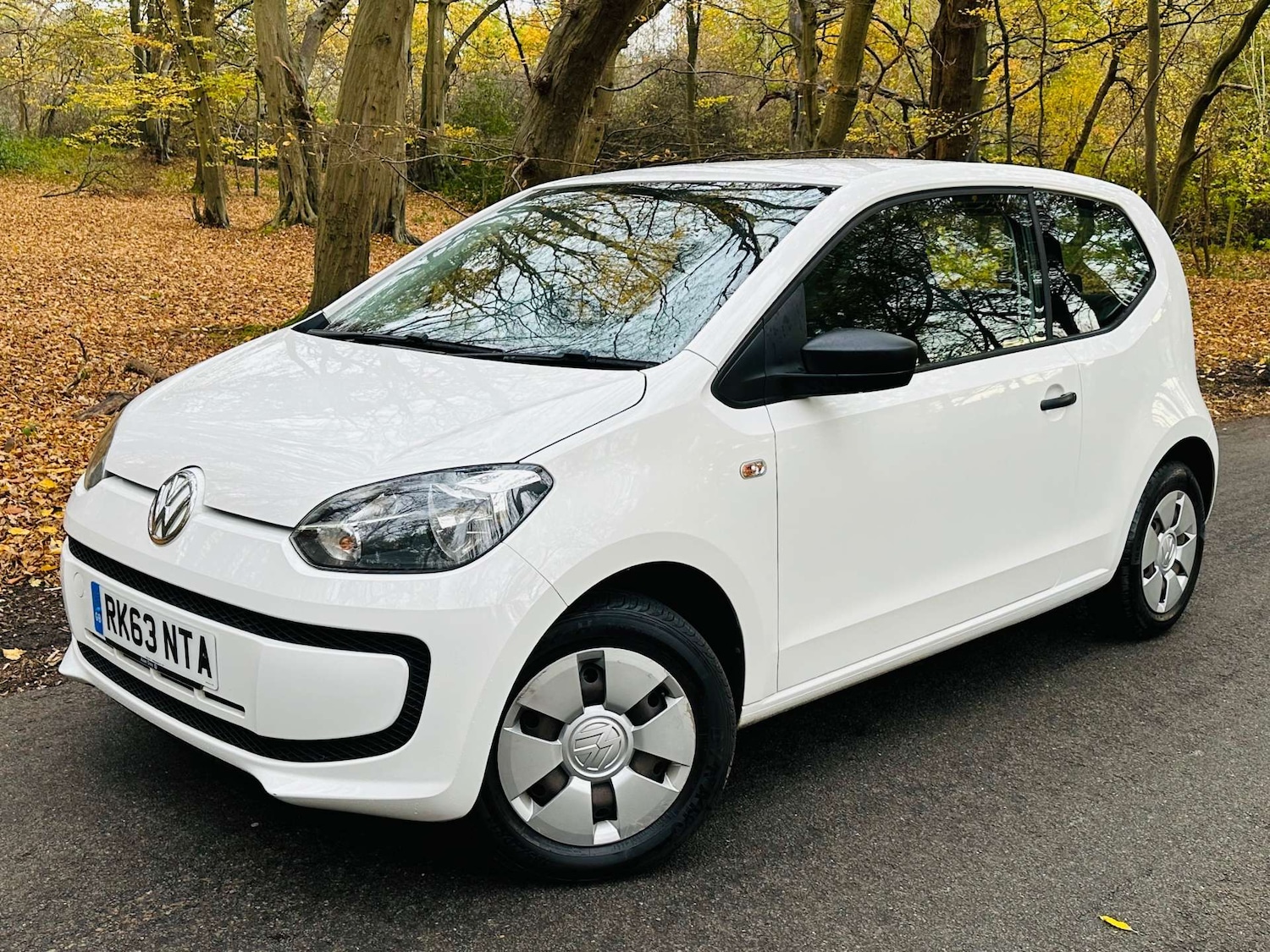 Used Volkswagen up! 2013 for sale - 76491008: Photo 5