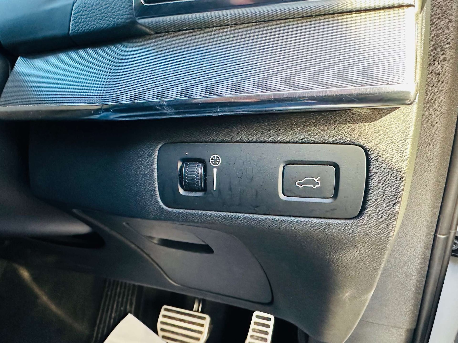 Used Volvo XC90 2020 for sale - 77022648: Photo 23