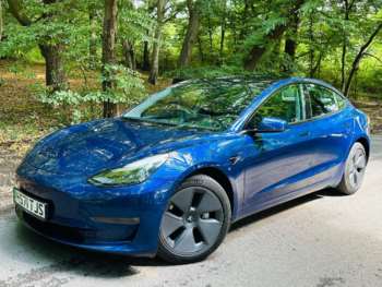 2021 - Model 3 Long Range AWD 4WD 4dr