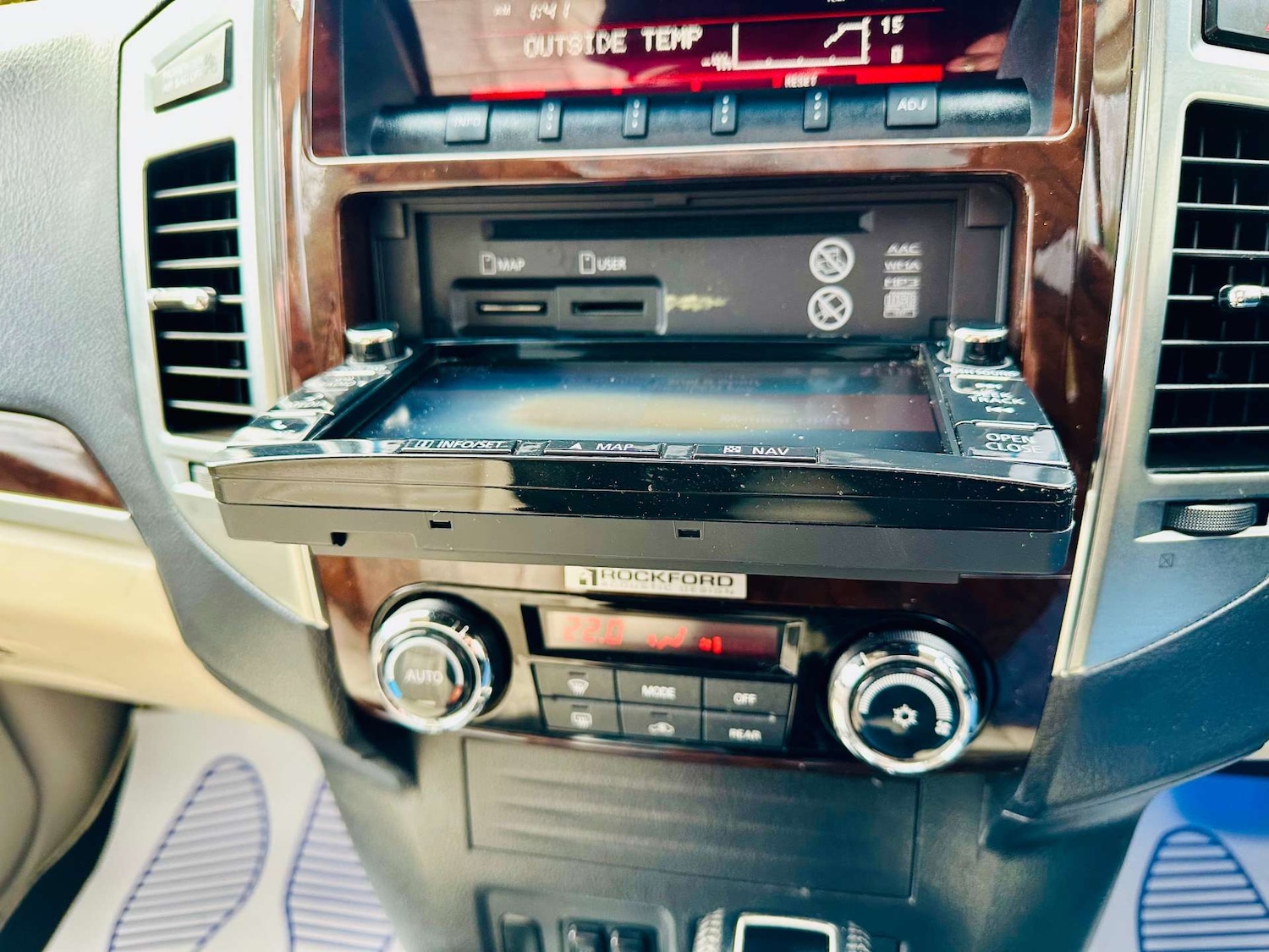 Used Mitsubishi Shogun 2017 for sale - 78171855: Photo 19