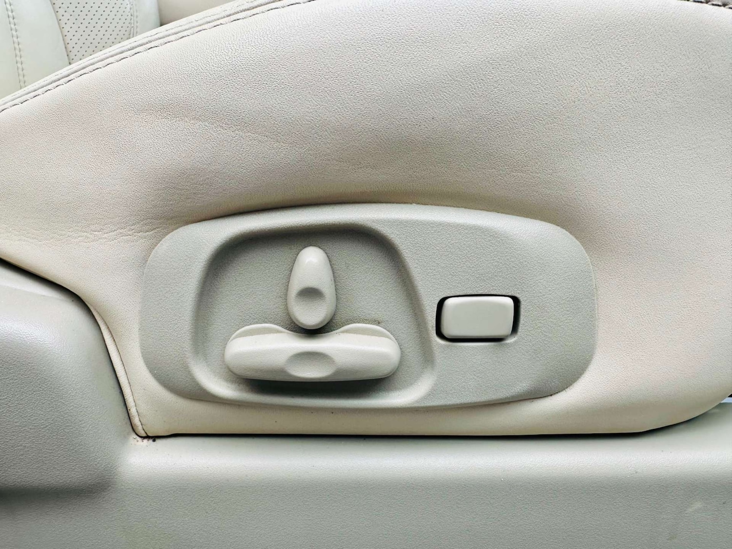 Used Mitsubishi Shogun 2017 for sale - 78171855: Photo 24