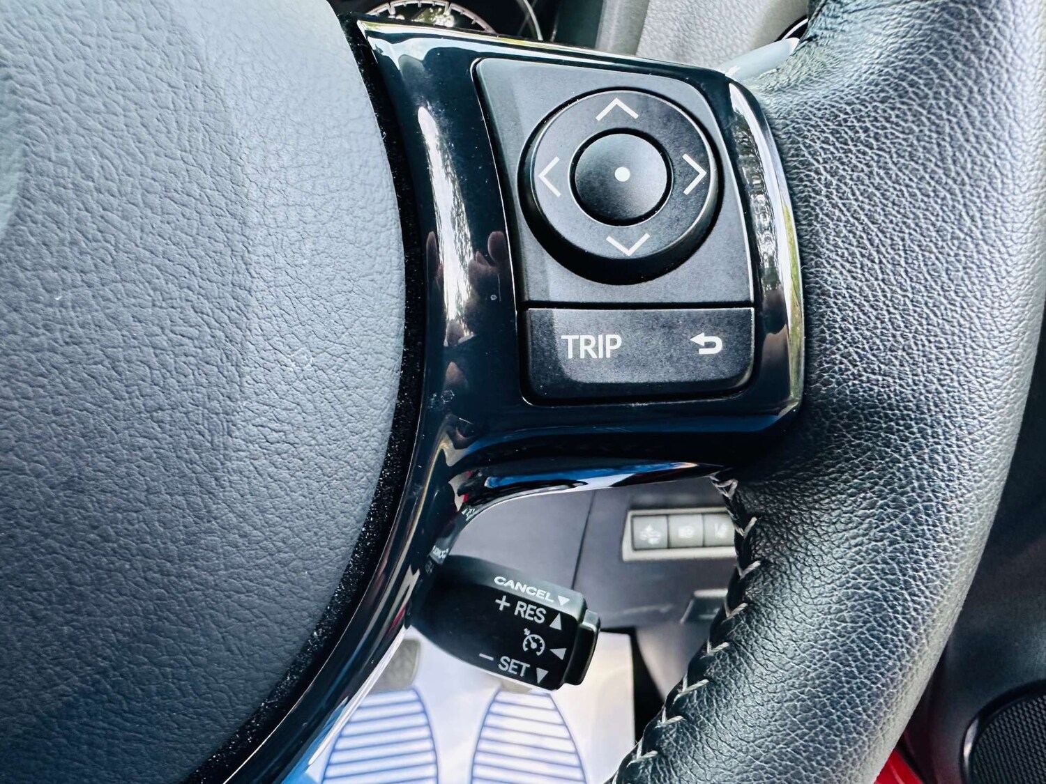 Used Toyota Yaris 2019 for sale - 76105318: Photo 19