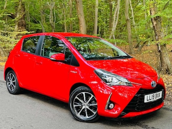 Used Toyota Yaris 2019 for sale - 76105318: Photo