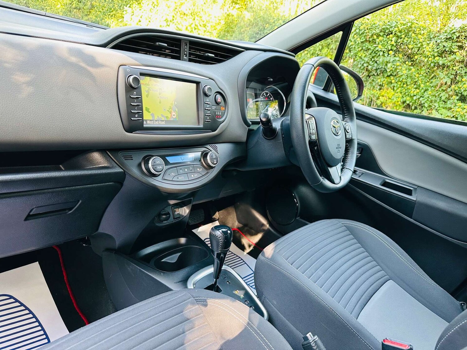 Used Toyota Yaris 2019 for sale - 76105318: Photo 7