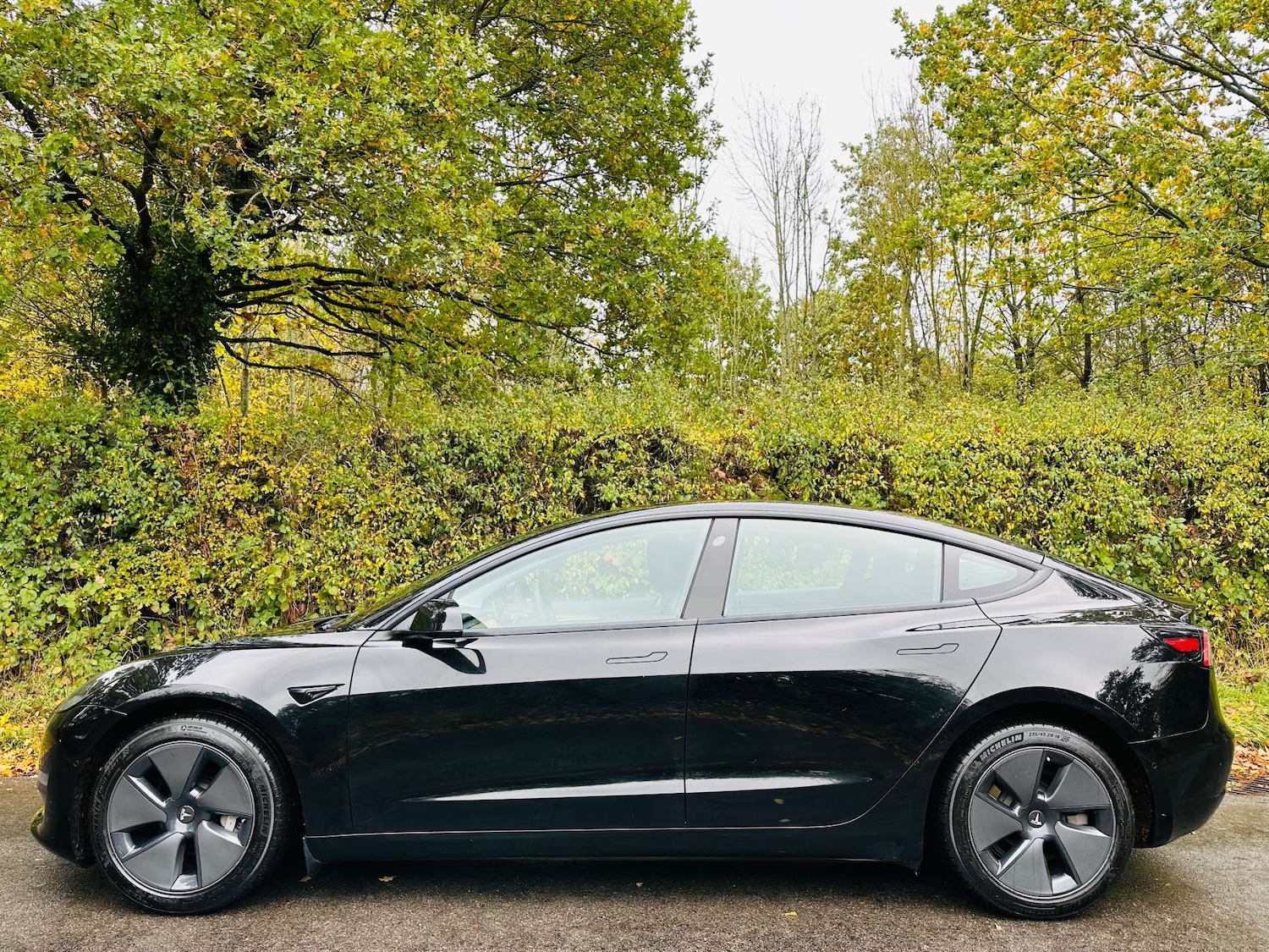 Used Tesla Model 3 2021 for sale - 76354250: Photo 27