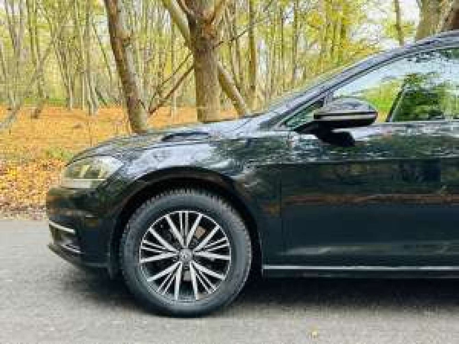 Used Volkswagen Golf 2019 for sale - 76711688: Photo 32