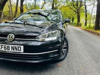 Used Volkswagen Golf 2019 for sale - 76711688: Photo