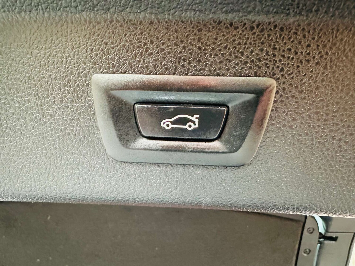 Used BMW 3 Series 2014 for sale - 77931981: Photo 33