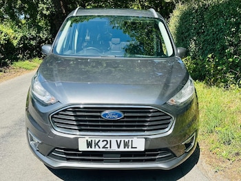 Used Ford Tourneo Connect 2021 for sale - 76345008: Photo
