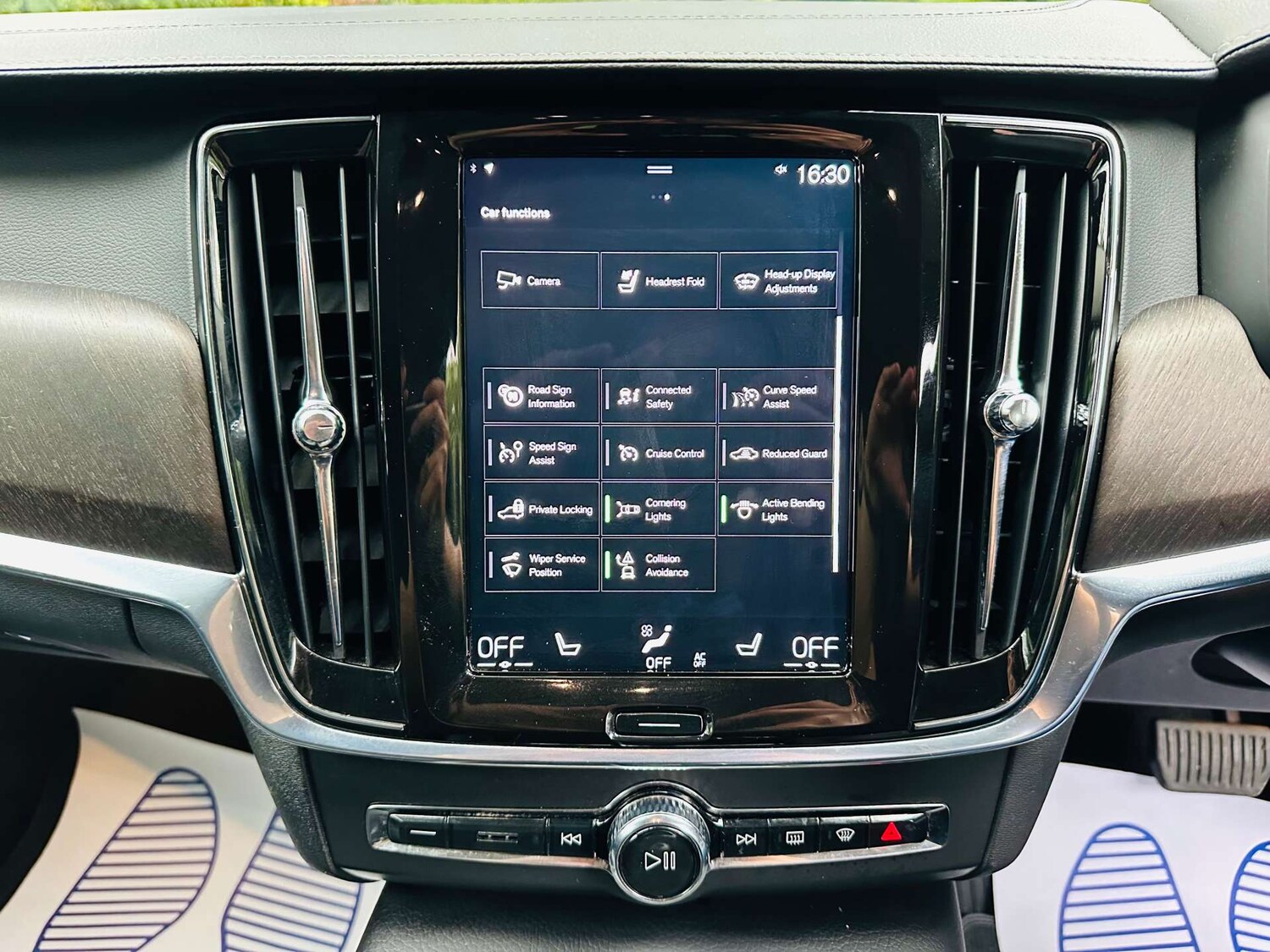 Used Volvo V90 2019 for sale - 78171852: Photo 14