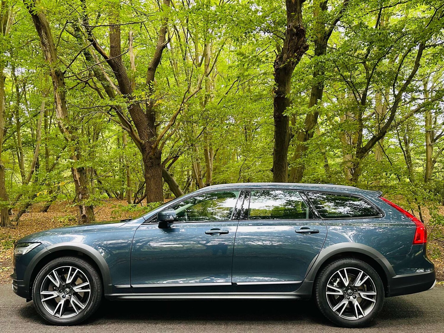 Used Volvo V90 2019 for sale - 78171852: Photo 33