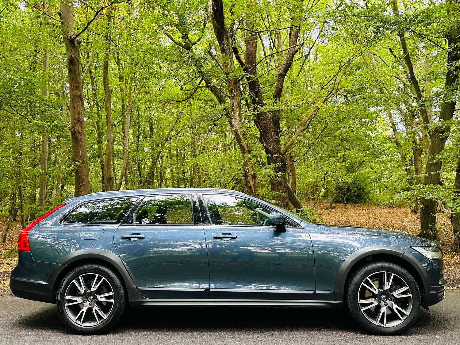 Used Volvo V90 2019 for sale - 78171852: Photo 47