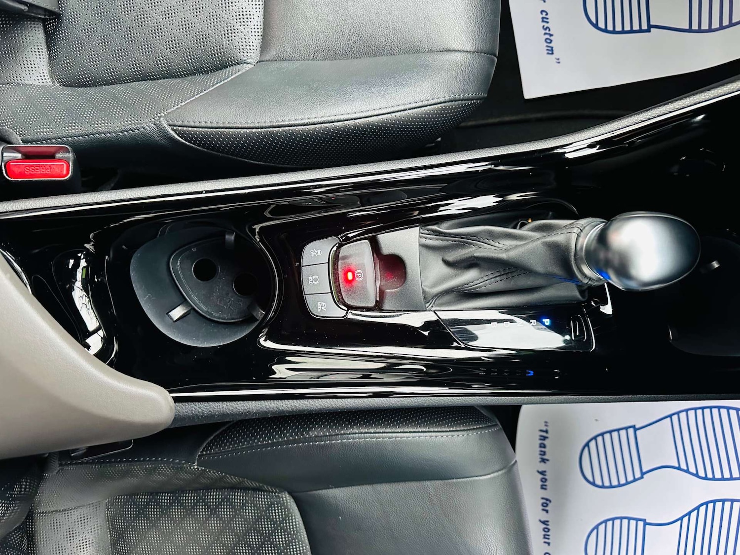 Used Toyota C-HR 2018 for sale - 76923109: Photo 13