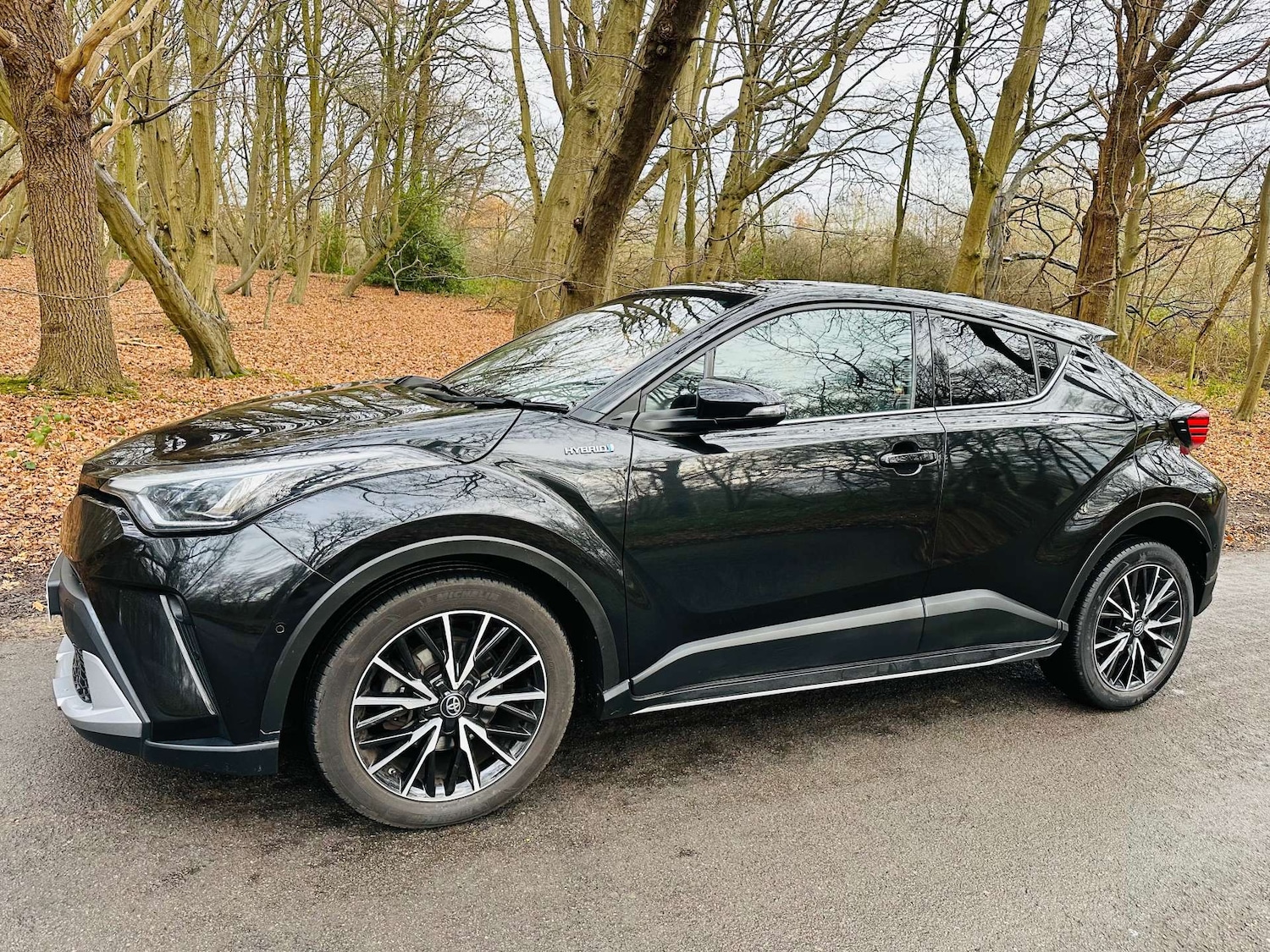 Used Toyota C-HR 2018 for sale - 76923109: Photo 27