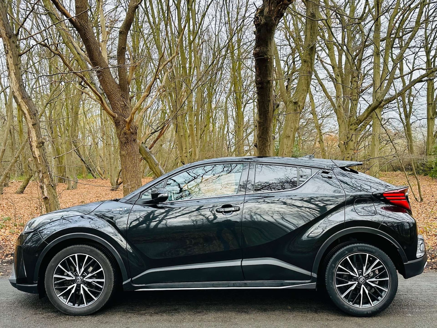 Used Toyota C-HR 2018 for sale - 76923109: Photo 28