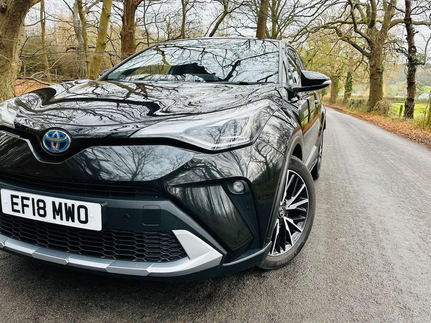 Used Toyota C-HR 2018 for sale - 76923109: Photo 4