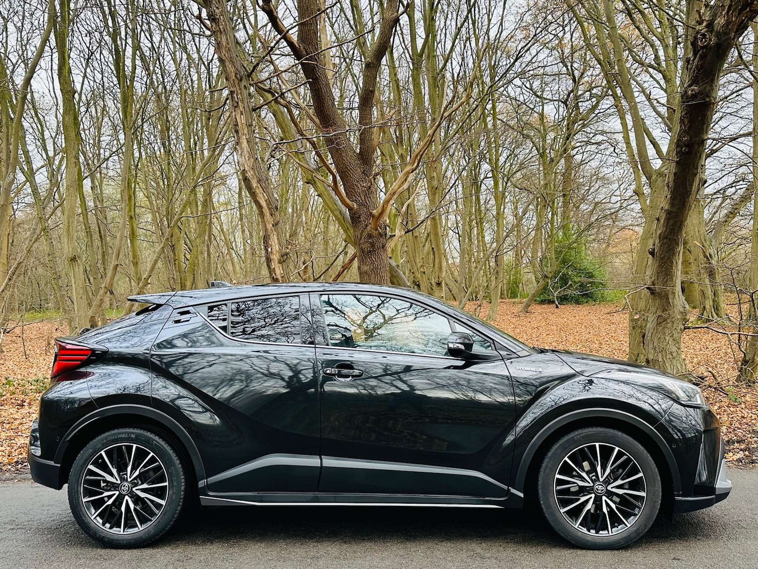 Used Toyota C-HR 2018 for sale - 76923109: Photo 40