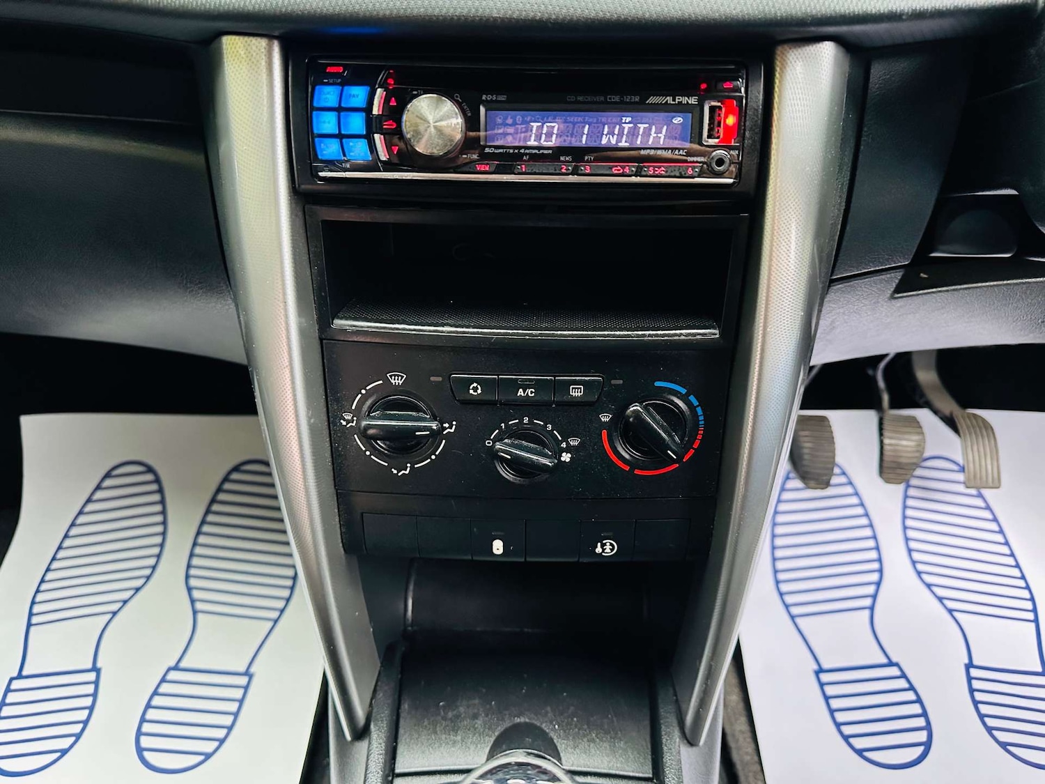 Used Peugeot 207 2008 for sale - 76235467: Photo 12