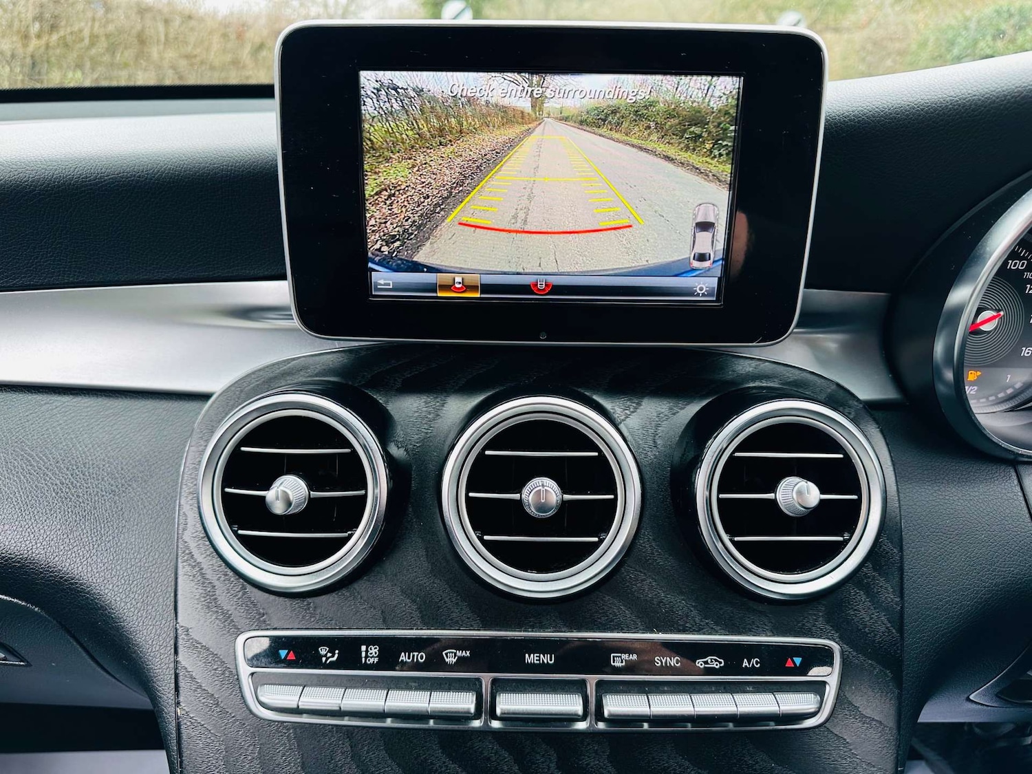 Used Mercedes-Benz GLC 2018 for sale - 77745498: Photo 12