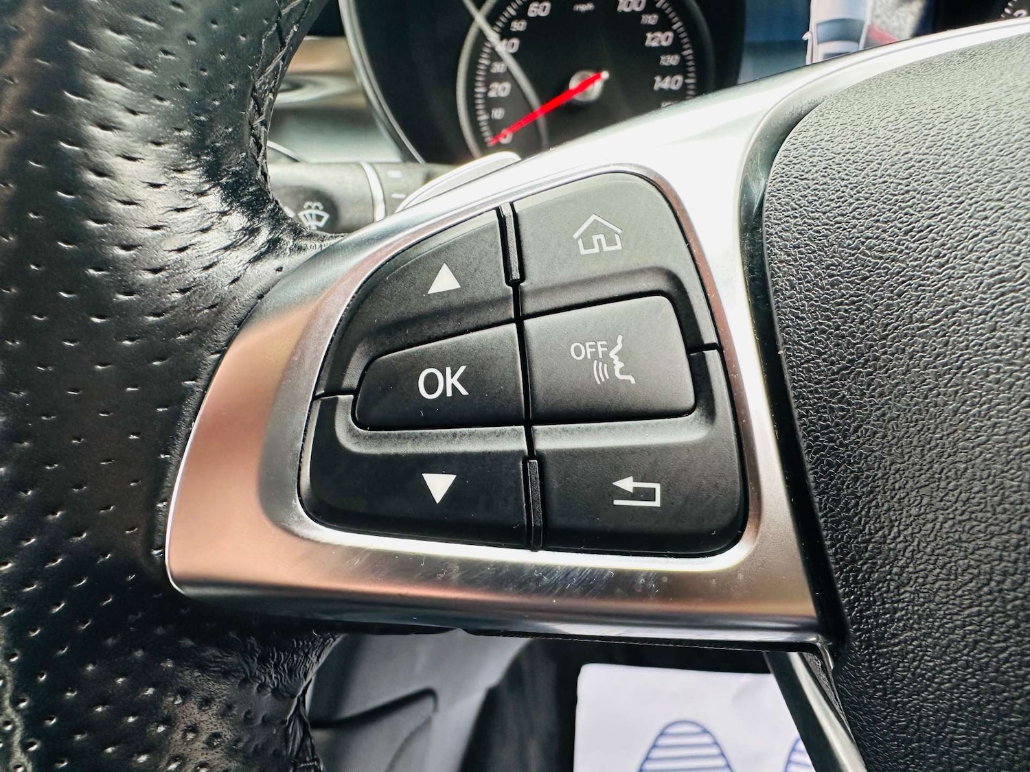 Used Mercedes-Benz GLC 2018 for sale - 77745498: Photo 19