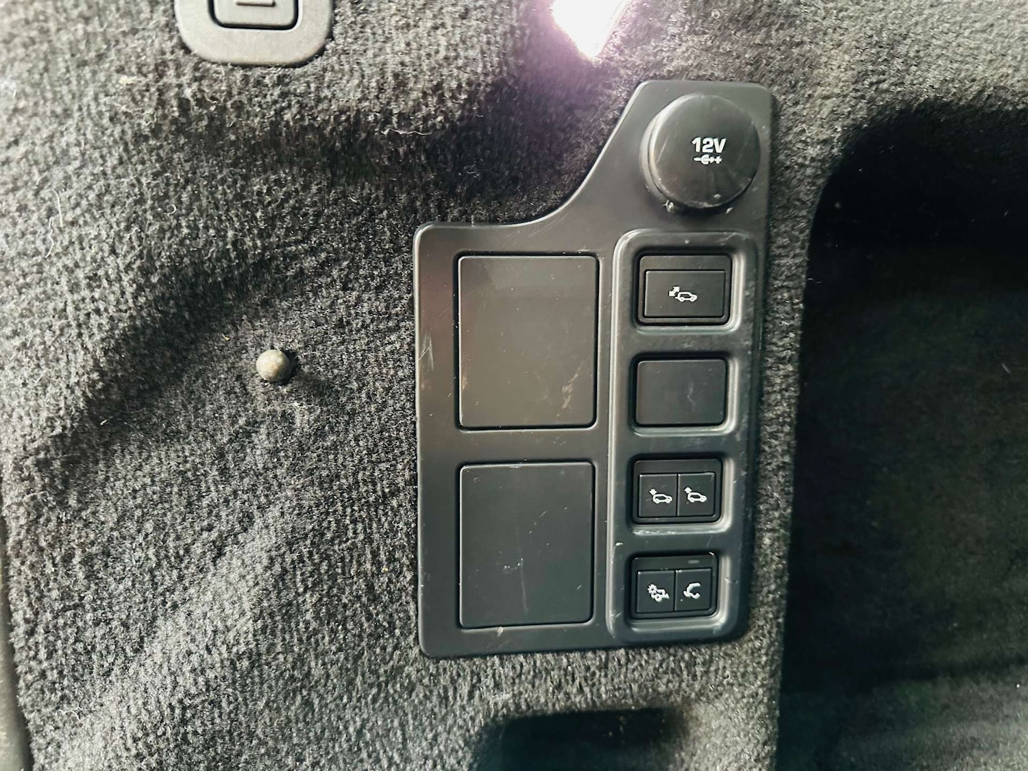 Used Land Rover Discovery 2020 for sale - 76834621: Photo 42