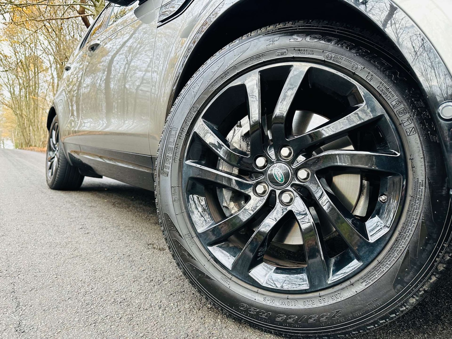 Used Land Rover Discovery 2020 for sale - 76834621: Photo 46