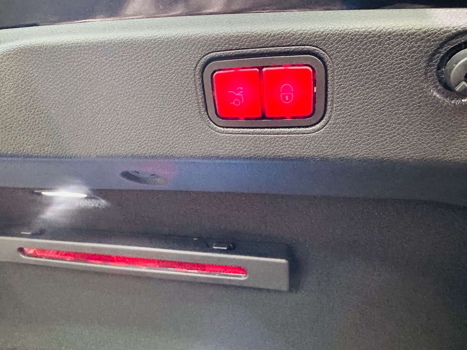 Used Mercedes-Benz CLS 2018 for sale - 76829766: Photo 33