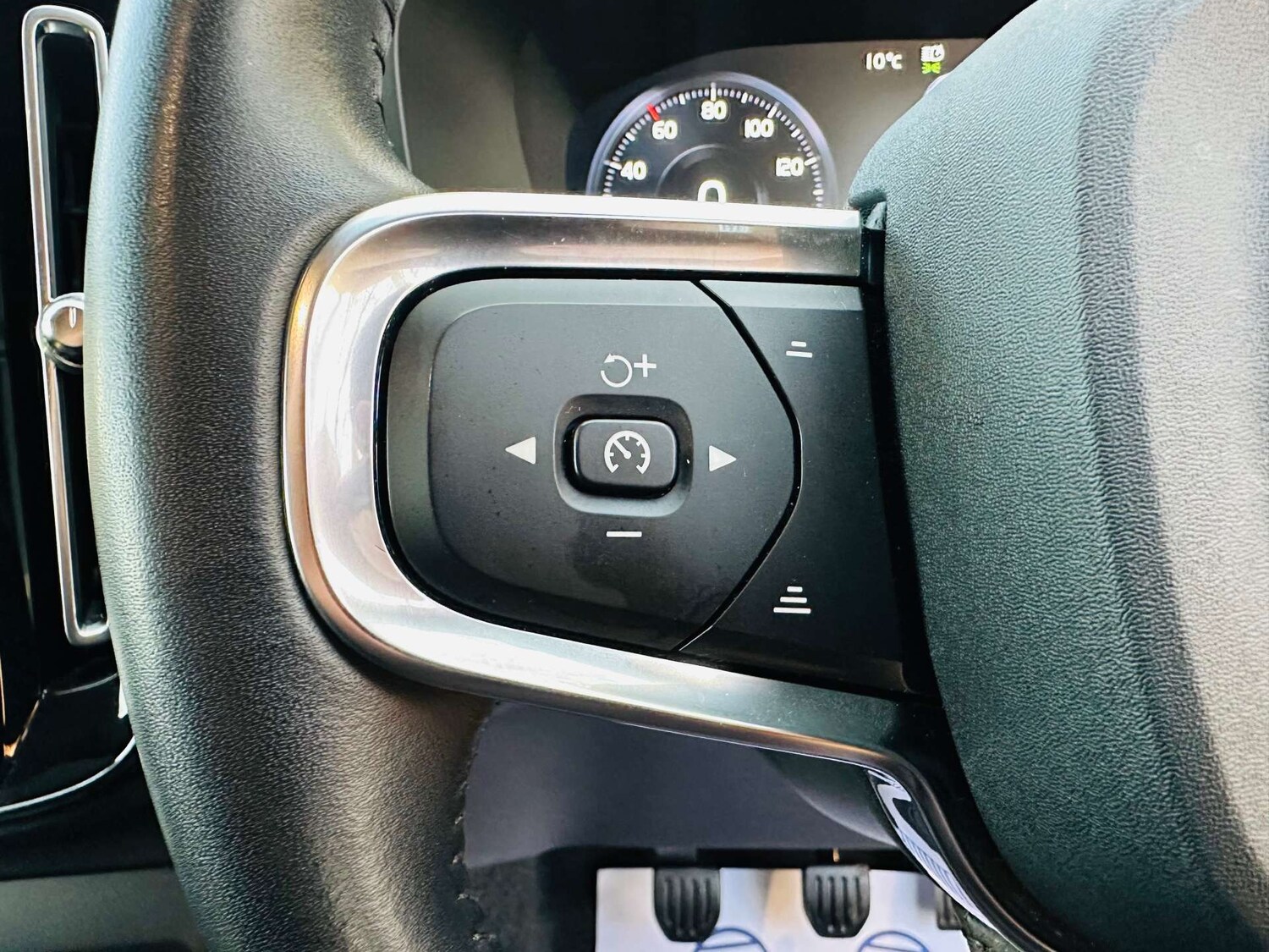 Used Volvo XC40 2020 for sale - 78171877: Photo 17