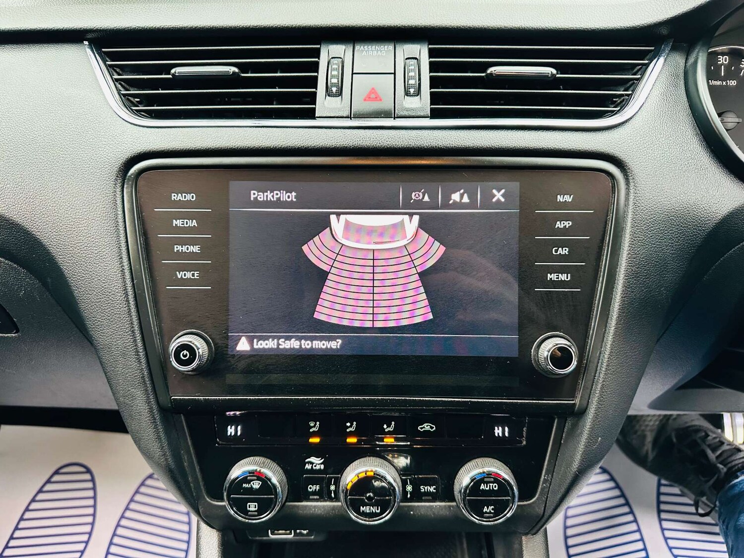 Used Skoda Octavia 2020 for sale - 76544285: Photo 14