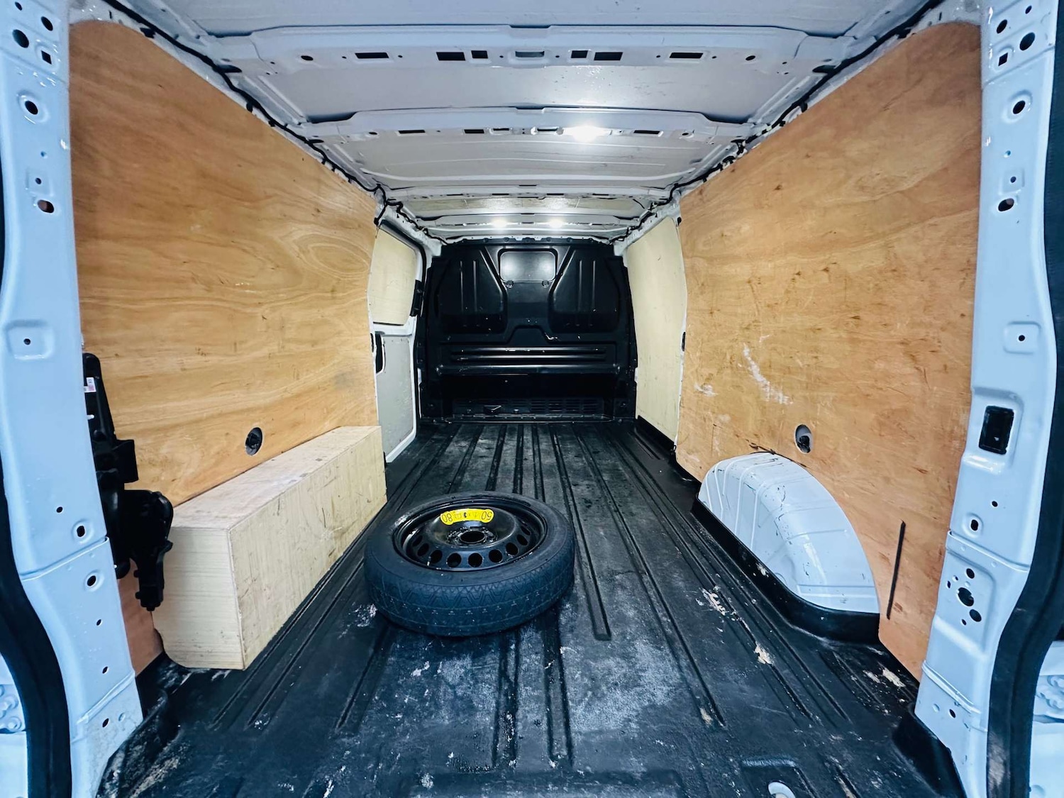 Used Ford Transit Custom 2024 for sale - 77200693: Photo 36