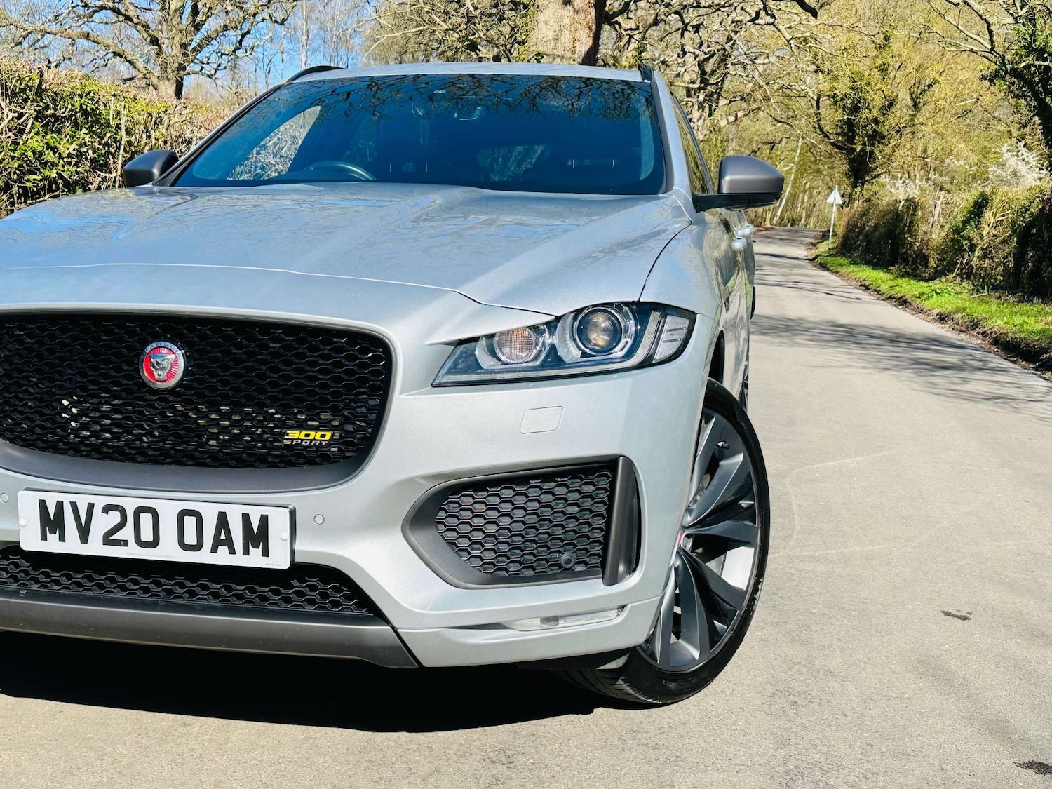 Used Jaguar F-Pace 2020 for sale - 78171882: Photo 2