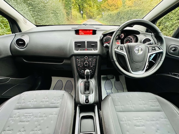 Used Vauxhall Meriva 2015 for sale - 76287447: Photo 8