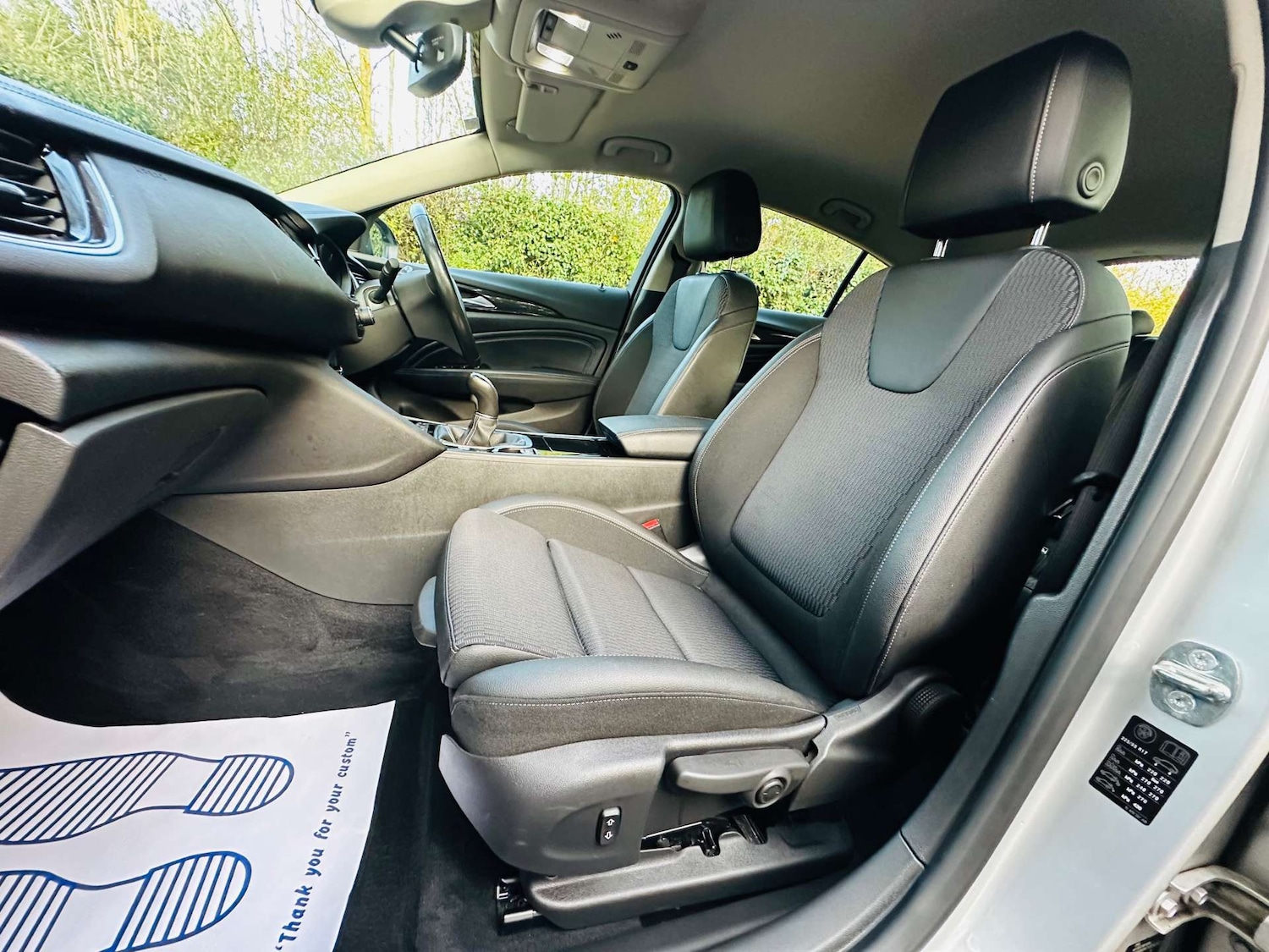 Used Vauxhall Insignia 2018 for sale - 76356039: Photo 8