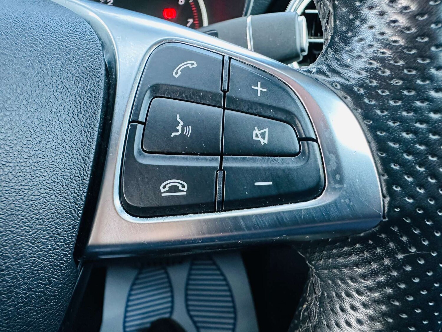 Used Mercedes-Benz GLC 2018 for sale - 77762324: Photo 21