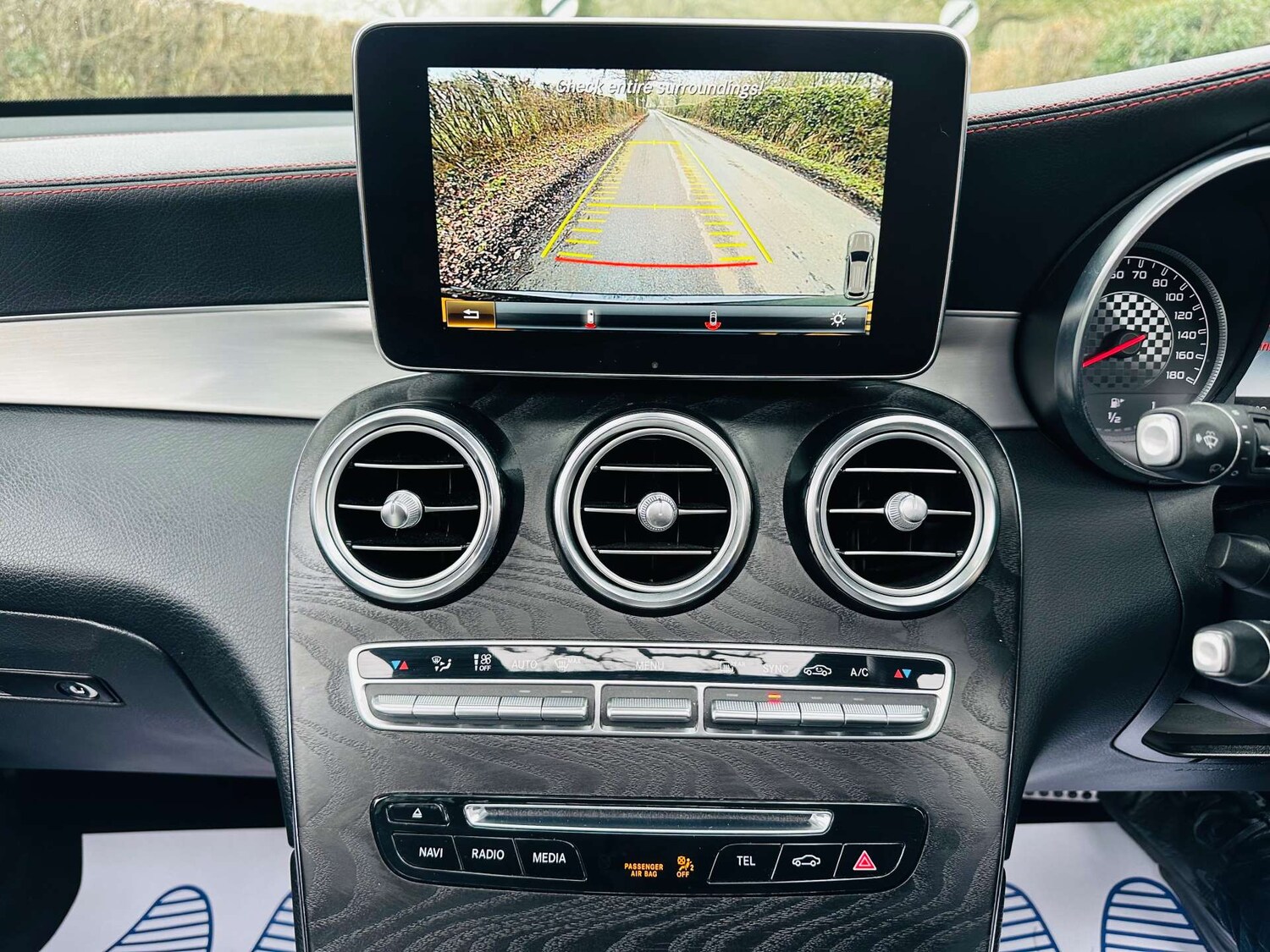 Used Mercedes-Benz GLC 2019 for sale - 77802726: Photo 14