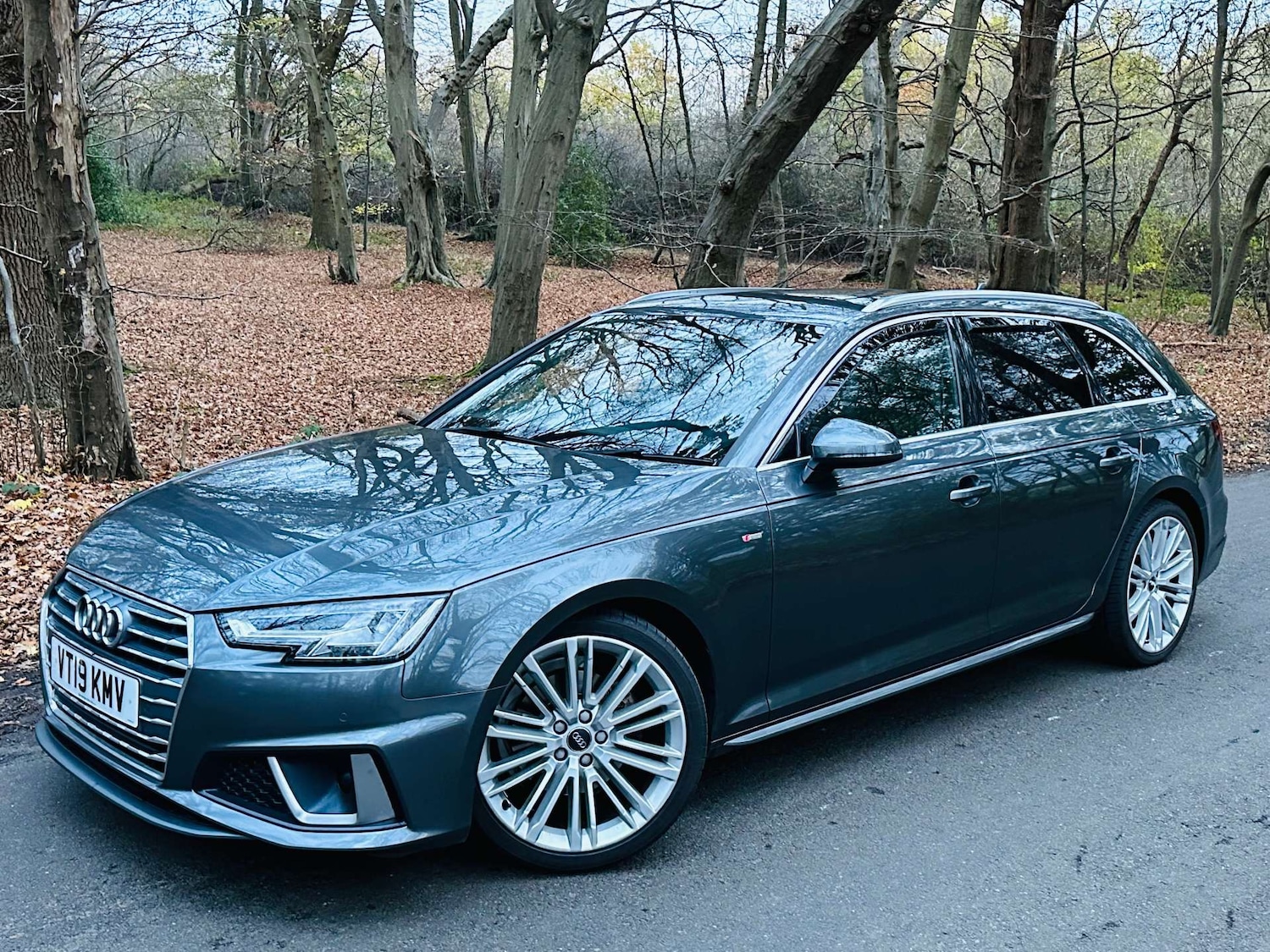 Used Audi A4 2019 for sale - 76569728: Photo 1