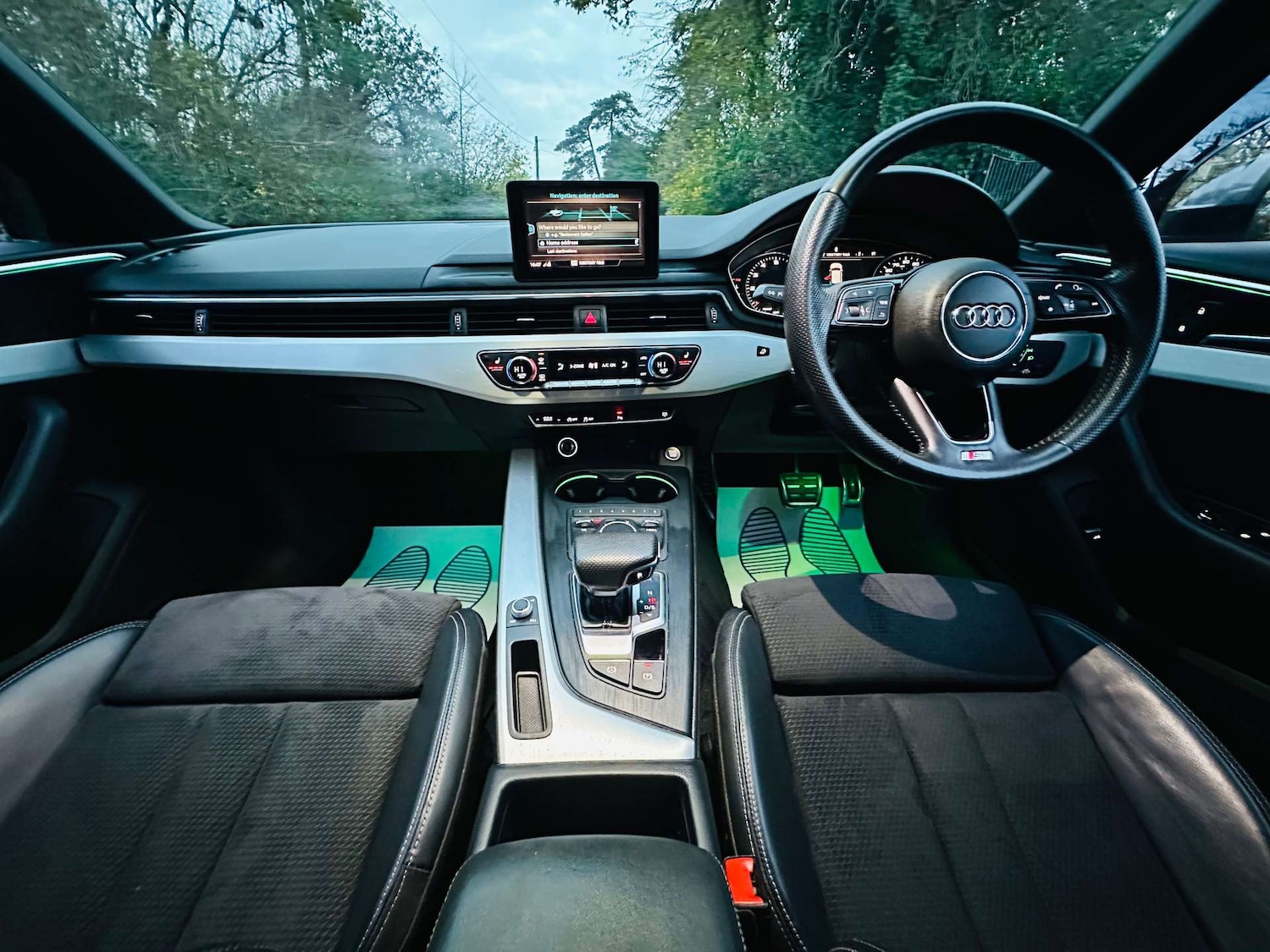 Used Audi A4 2019 for sale - 76569728: Photo 10