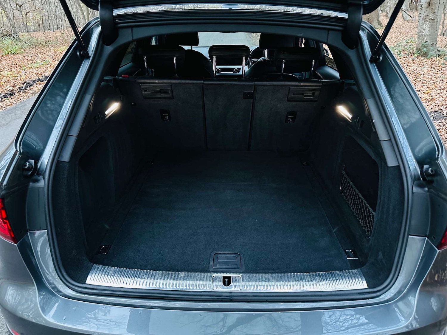 Used Audi A4 2019 for sale - 76569728: Photo 40