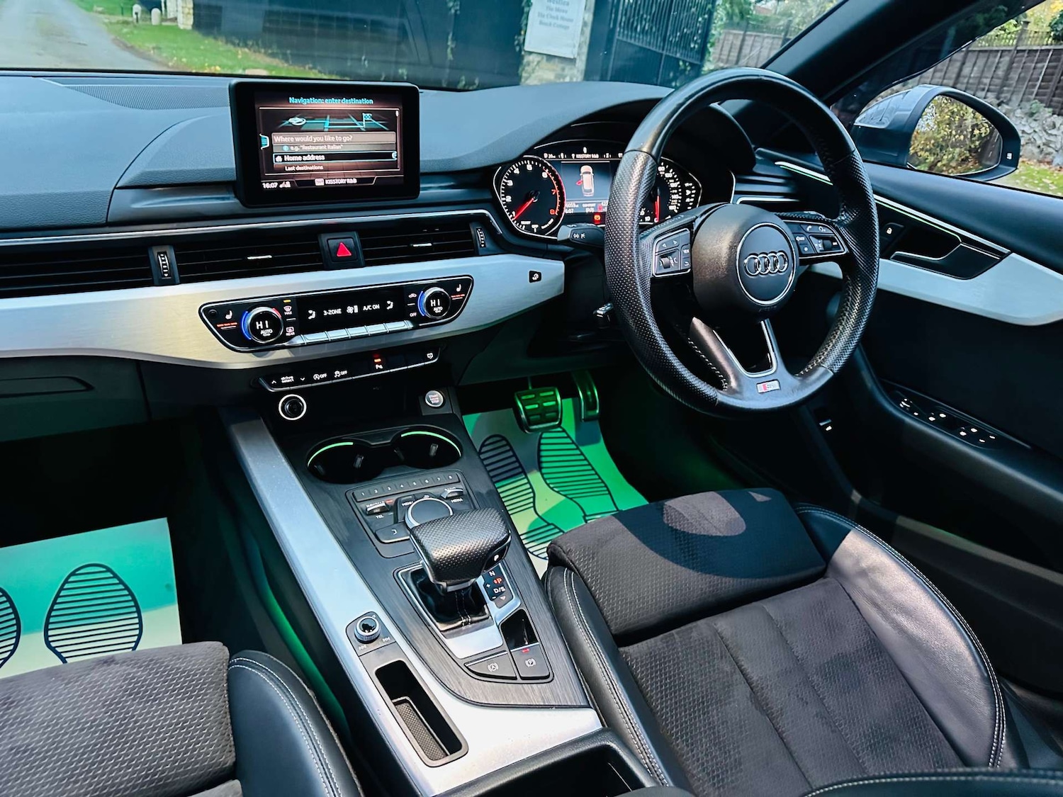 Used Audi A4 2019 for sale - 76569728: Photo 8